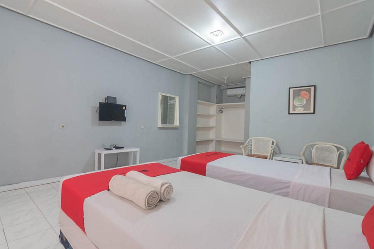 Padasul Reddoorz At Jalan Raya Lembang酒店 外观 照片