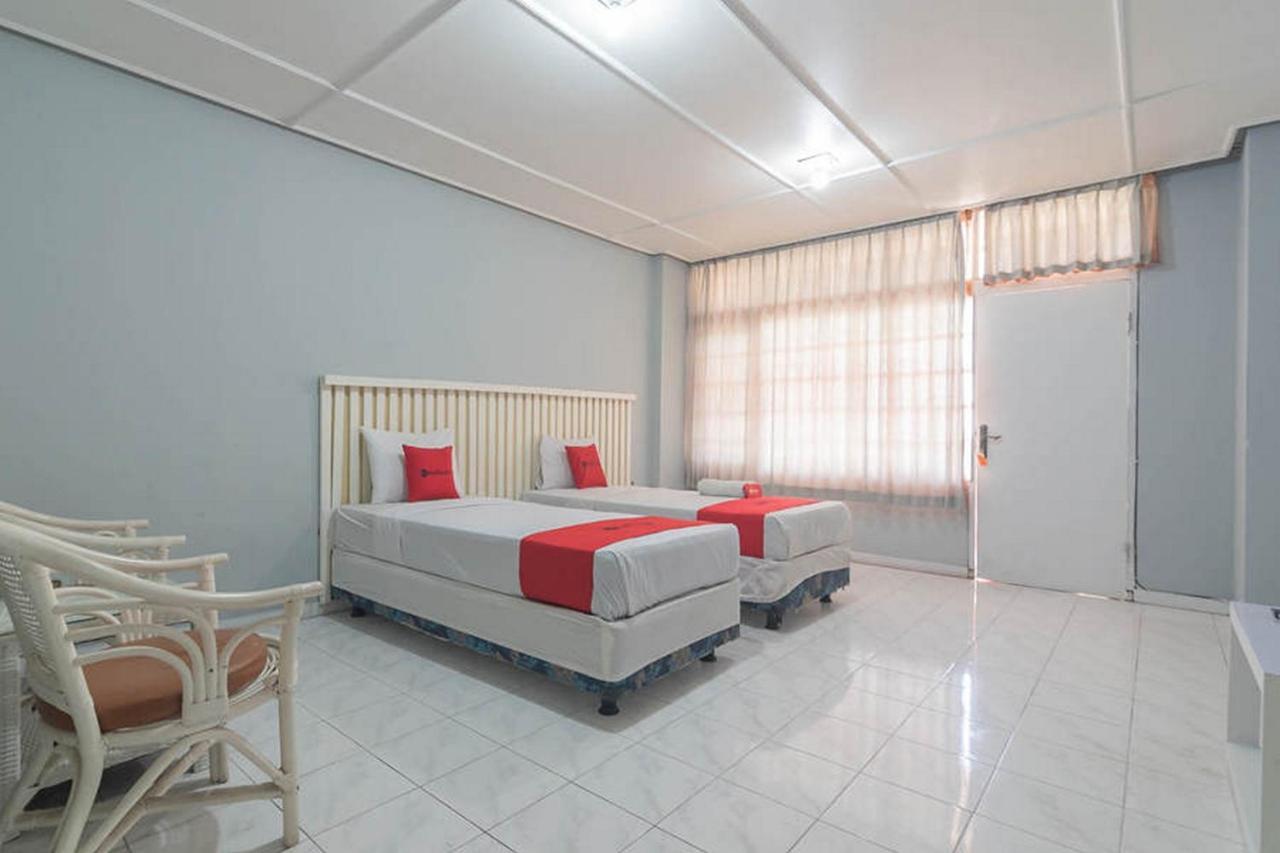 Padasul Reddoorz At Jalan Raya Lembang酒店 外观 照片
