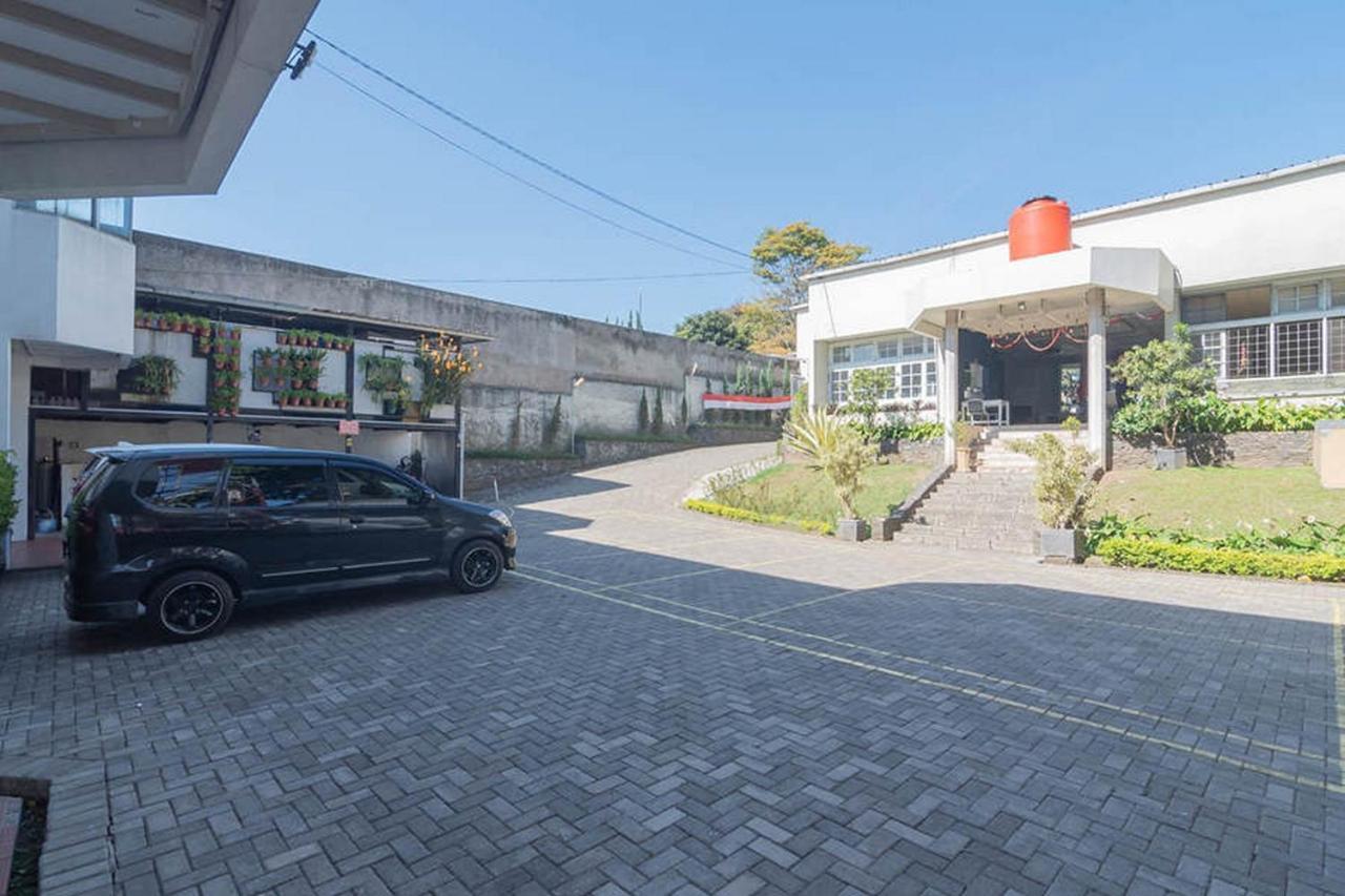 Padasul Reddoorz At Jalan Raya Lembang酒店 外观 照片