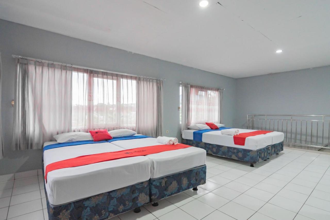 Padasul Reddoorz At Jalan Raya Lembang酒店 外观 照片