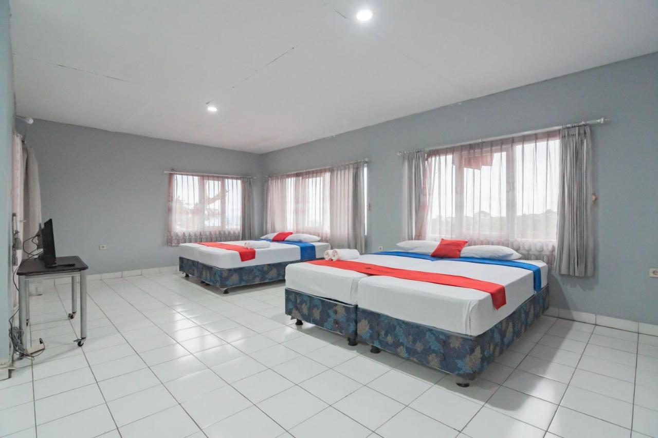 Padasul Reddoorz At Jalan Raya Lembang酒店 外观 照片